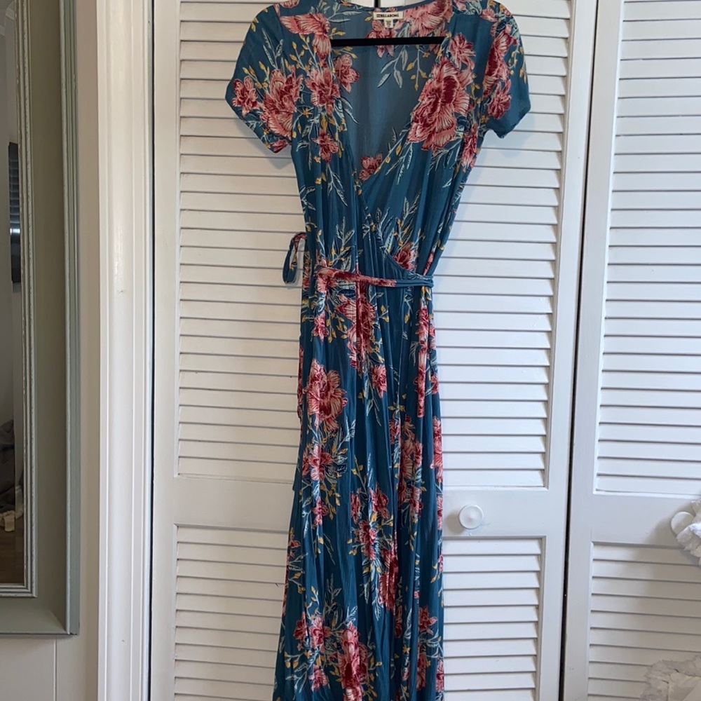 Billabong Floral Wrap Dress- worn once